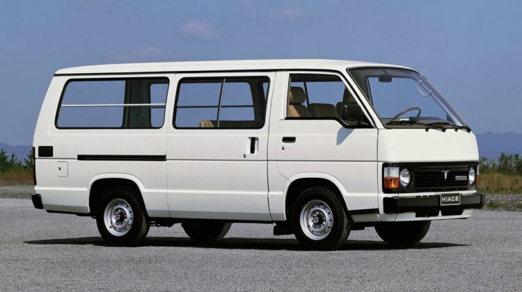 1982 HiAce Standard Vans