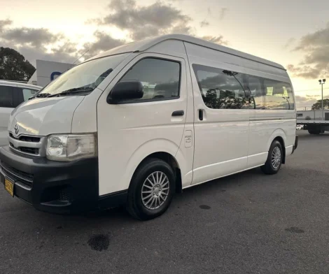 2010 Toyota HiAce Commuter